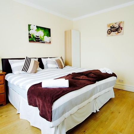 Gable Lodge Londres Exterior foto