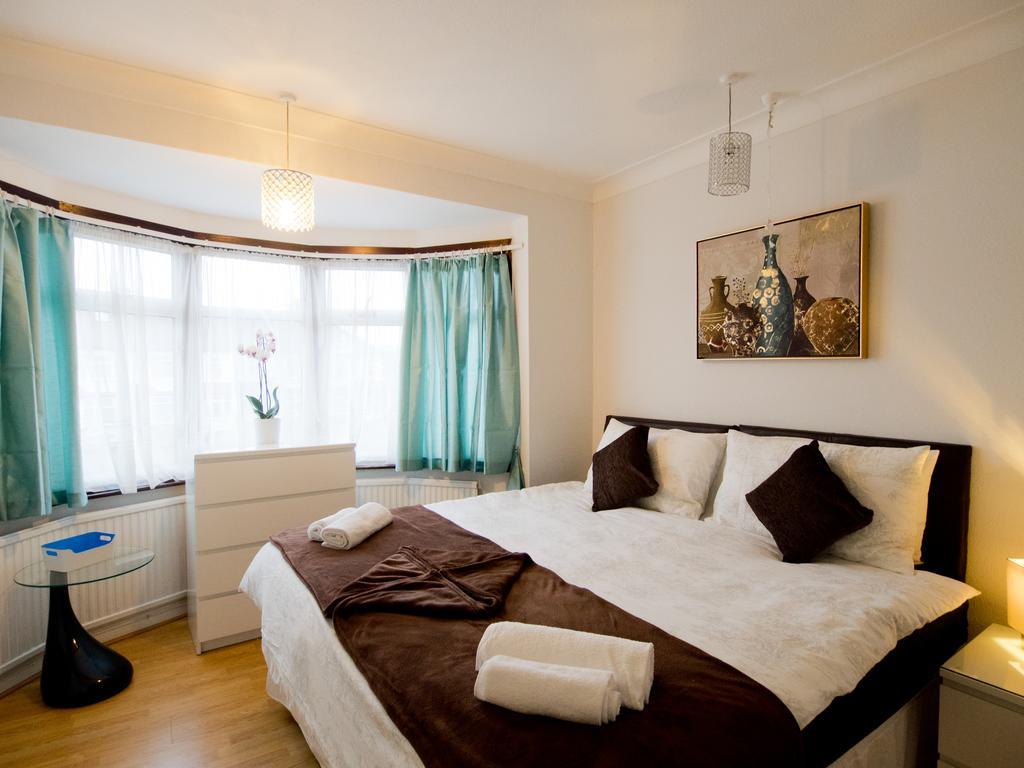 Gable Lodge Londres Habitación foto